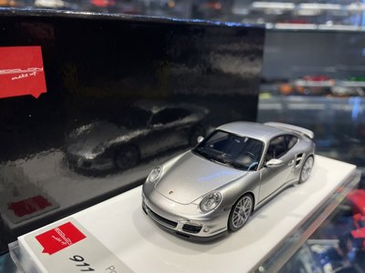 吉華科技@ 1/43 MakeUp EM604C Porsche 911 (997.2) Turbo S 2011