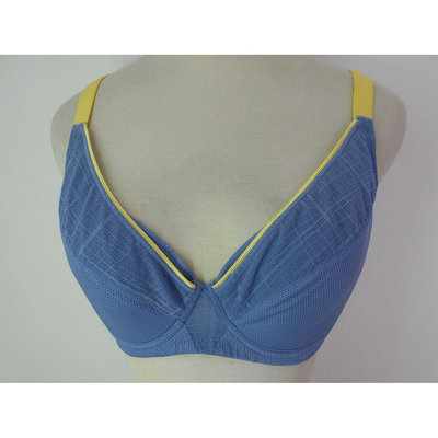 女 ~【思薇爾】水藍色+鵝黃色蕾絲內衣 尺碼75C(24-5A-2)~120元直購~