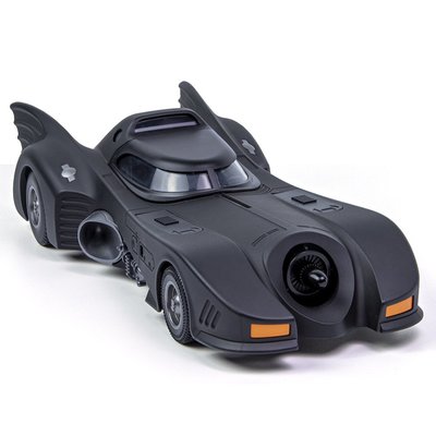 現貨汽車模型機車模型擺件1/18蝙蝠俠戰車正版授權仿真合金聲光轉向三擋兒童玩具車模型擺件