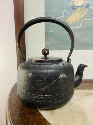（二手）-日本京都松壽堂制鐵壺，2014年在日本京都購買，只用過幾次， 老物件 擺件 古玩【靜心隨緣】400