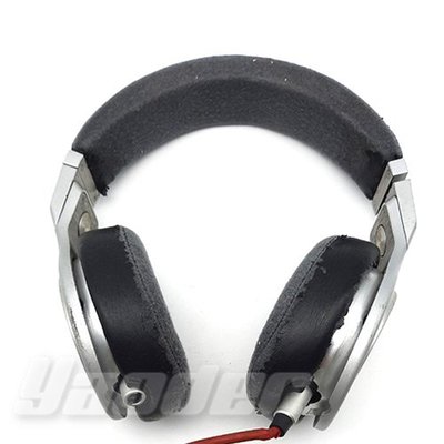 【福利品】Beats Pro 錄音師專業版 耳罩式耳機 銀黑色 送收納袋