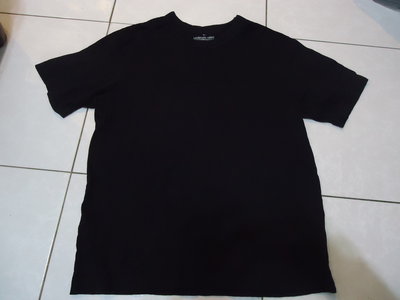 GU 黑色圓領T恤,comfortable cotton,尺寸:M,肩寬:43cm,胸寬:50.5cm,少穿,降價大出清