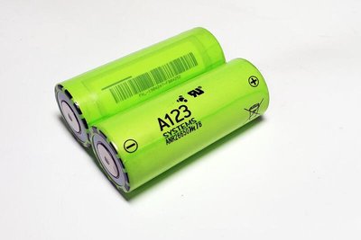 美國A123 鋰鐵電池 2.5AH (鐵鋰 ANR26650M1B)