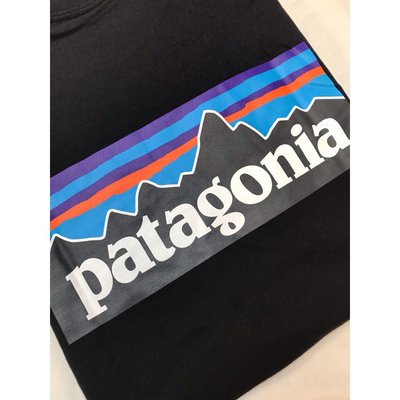 Patagonia Men's P-6 Logo Pocket Responsibili-Tee 口袋