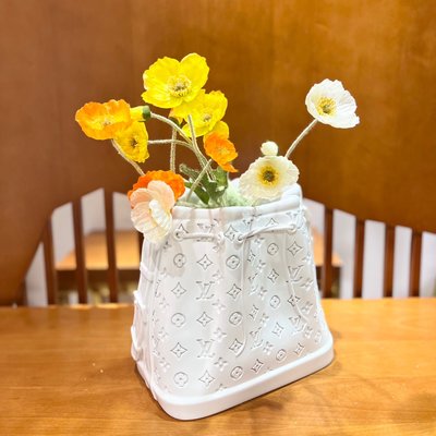 LV 創意花瓶 🌻🌻 ANDERROSE SPEEDY BAG VASE 擺件花瓶 💐采用 Speedy 包包造型