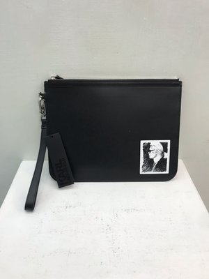 Karl Lagerfeld 卡爾 黑色 照片 標語 手拿包 全新正品 男裝 歐洲精品