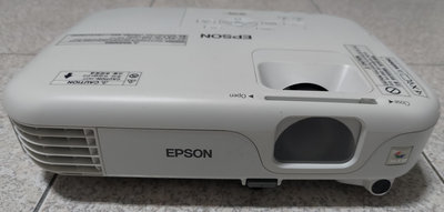 （二手）EPSON EB-S02  高亮度 投影機 2600 流明 SVGA 3LCD 5000H長效燈泡 免運費