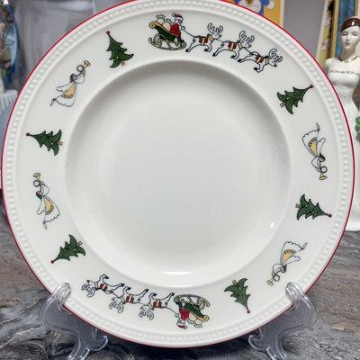 【聖誕月】英國皇室瓷器Wedgwood 韋奇伍德餐盤聖誕餐盤
