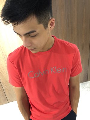 美國百分百【Calvin Klein】圓領 T恤 CK logo 短袖 T-shirt 短T 紅色 S號 F385