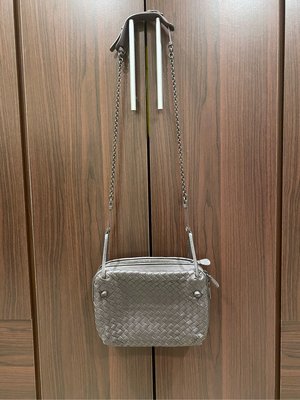 BOTTEGA VENETA BV 紫藕色編織斜背包 肩背包