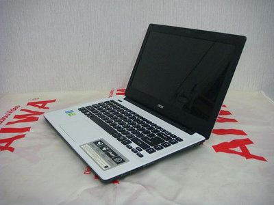 《盛立電腦》Acer E5-471G i5+RAM8G+SSD240G+2G獨顯 14吋筆電(1444)(電腦維修服務)