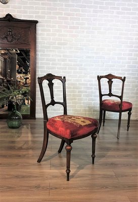 ⚜️ 卡卡頌 皇家之門 . 歐洲古董 ⚜️優雅 !英國 細膩 胡桃木雕刻  單椅 古董椅(僅有一對) F244 ✬