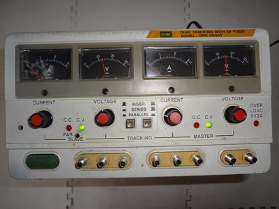 電源供應器 GW GPC-3030T