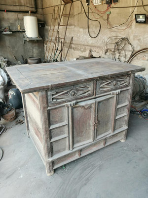 清中期佛柜 老木柜  老木櫥，老木桌，陳沒擺件，自己看，木料