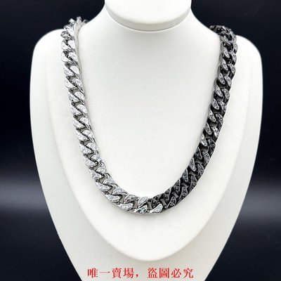 Shop Louis Vuitton MONOGRAM Chain links necklace (M00304, M00304
