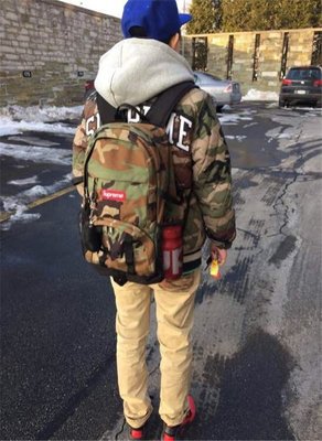 全新正品 Supreme Denier Cordura 38th backpack 超好看後背包.有防雨套