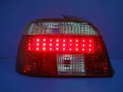 小亞車燈╠ 全新上市外銷版 BMW E39 紅白 晶鑽 LED 尾燈 DEPO 5300