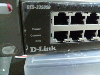154（3C）D-Link DES-3350SR Switch 交換器 功能正常 路由器 分享器 網管 頻寬管理 品相如圖（）