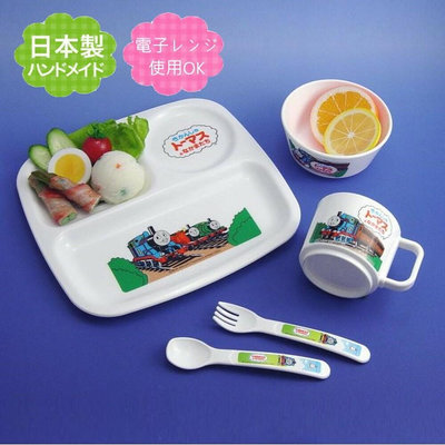 【菲斯質感生活購物】現貨 日本製兒童餐具組 餐盤 湯匙 耐熱 可微波 分隔餐盤 湯瑪士小火車 Hello Kitty餐盤
