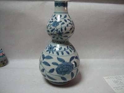 青花-民窯-葫蘆-牡丹花瓶---