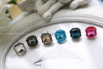 Navy 布藝手作 ☆ 韓國Grain de Beaute超值亮麗方型單鑽耳環