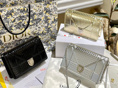 【二手】禮盒包裝 Dior 盾牌鏈條包專柜最新款漆皮百搭款 隨意