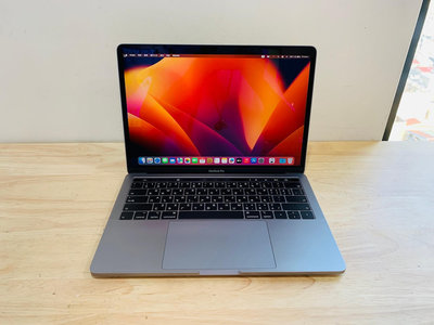台中 2019年 MacBook Pro 13吋 i5 (1.4) 8G 256G 太空灰 灰色 129次 沒有盒裝