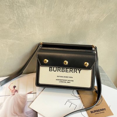 【GO時尚國際精品】BURBERRY Mini Horseferry Title Bag 80319011