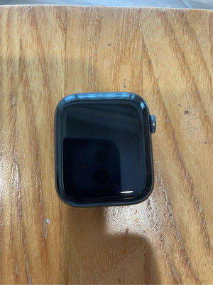 台灣公司貨 Apple Watch Series 6 44MM GPS A2292 太空灰鋁金屬錶殼 黑色運動錶帶 二手智慧手錶 可面交