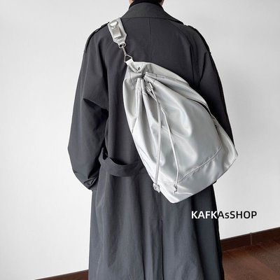 ��KAFKAsSHOP 單肩雙肩兩用水桶大容量書包酷時尚男女韓國簡約潮個性中性  滿599免運