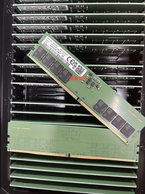 三星 16G 1RX8 5600B DDR5 UDIMM M323R2GA3DB0-CWM0D 桌機機記憶體