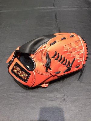 〈棒球世界〉全新DL166 第二代棒壘球投手手套特價    加送棒球