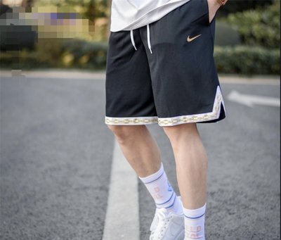實拍 Nike 耐吉 短褲 男子寬鬆DNA透氣籃球五分運動短褲 2021 速乾 訓練跑步休閒運動褲中褲沙灘褲短褲