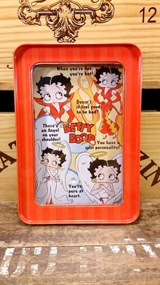 Betty Boop/貝蒂娃娃掌上型彈珠台遊戲盤(天使與惡魔)：貝蒂娃娃 彈珠台 遊戲 卡通 懷舊 公仔 收藏 玩具