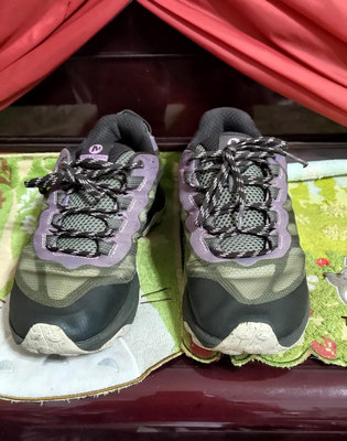 MERRELL 女 登山健行鞋  綠紫 26公分 ALDO 獨特設計 厚底涼鞋 黑色39號