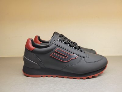 [全新真品代購-SALE!] BALLY 黑色霧面皮革 慢跑鞋 /休閒鞋