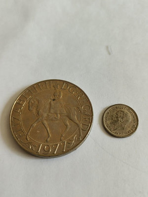 1977年伊麗莎白女王紀念幣鎳幣，1934年喬治五世3便士銀【店主收藏】35677