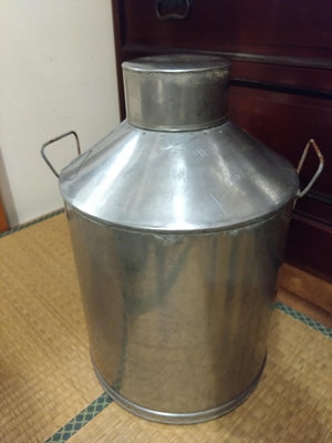 早期 白鐵桶 不鏽鋼桶 茶葉桶 牛奶桶 蜂蜜桶