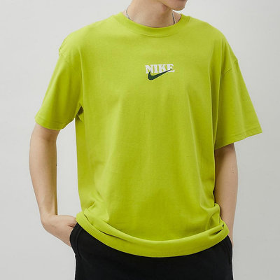 Nike AS M NK OC SUS SS 90 TEE GCEL 男 綠 印花 休閒 短袖 FN3700-335【雅妤潮鞋】