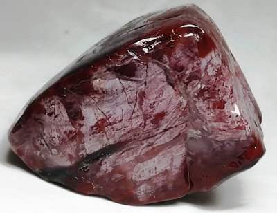 一台東都蘭一台灣心臟石[玻璃質]一原礦一寬56長52厚39mm重161公克.