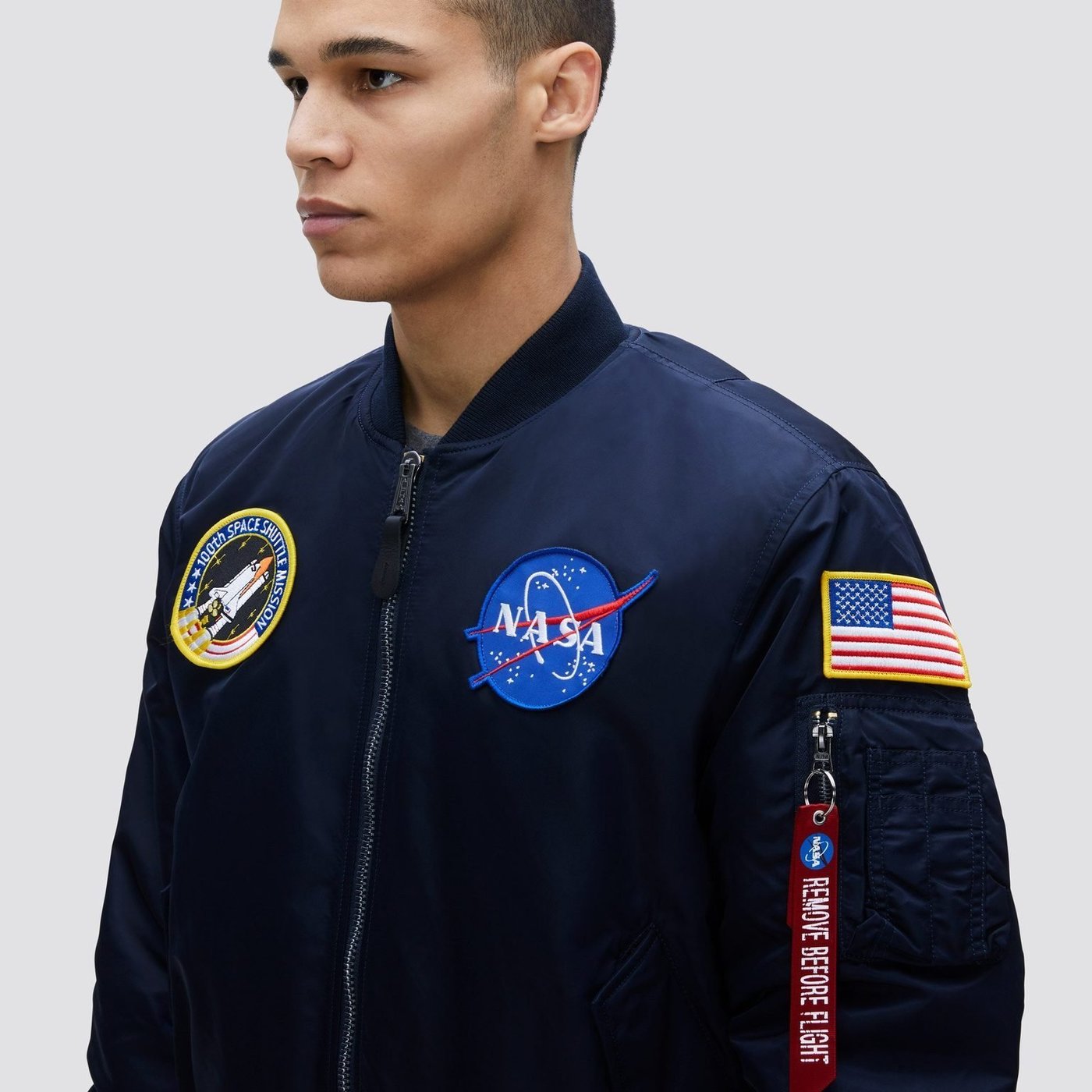 南現貨alpha industries NASA 棒球外套MA-1 飛行外套貼布太空人深藍色