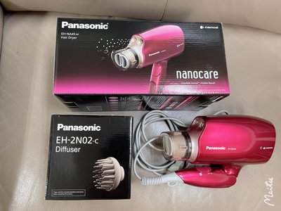 [二手轉賣 買1送2]國際牌Panasonic奈米水離子溫控負離子吹風機(EH-NA45) 附專用烘罩+速乾吹嘴