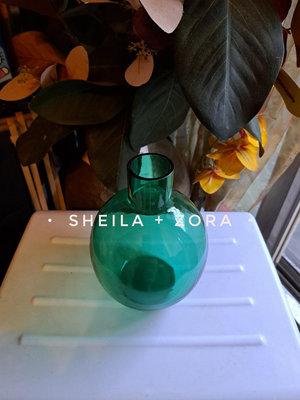 🎉 免運 🎉 🔊 碧綠色手工吹製玻璃瓶／洋蔥瓶／水培花瓶擺件／花器家飾／vintage 老件