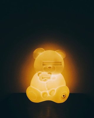 全新日本限定 MEDICOM TOY X UNDERCOVER BEAR FLOOR LAMP 熊燈 可與賣場UC漢堡燈ㄧ起購買
