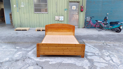 【安鑫】中古家具~5尺松木實木雙人組合床架 床板 雙人床組~!【A2055】