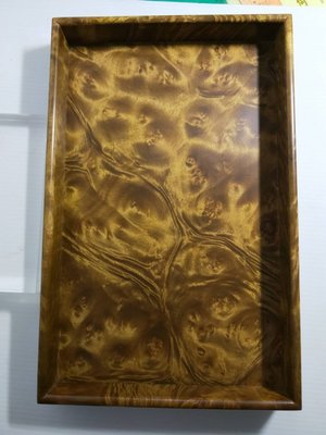頂天-1 高級黃金樟木-案頭置放文件盒 （佈滿金花）