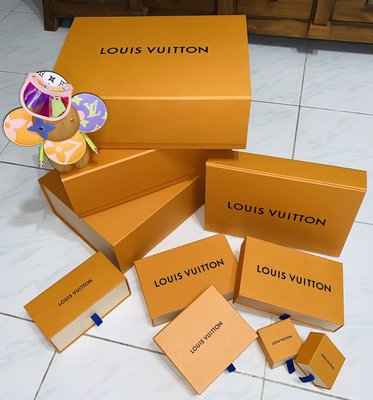 名品特搜站~ LV原廠新款橘色包包收納盒 磁扣/抽屜式，紙袋、卡片、緞帶!