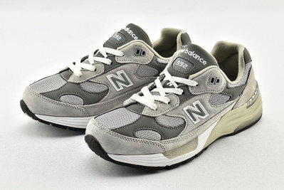 【實拍】NEW BALANCE 992 美國製 元祖灰 麂皮 復古 慢跑鞋 男女鞋