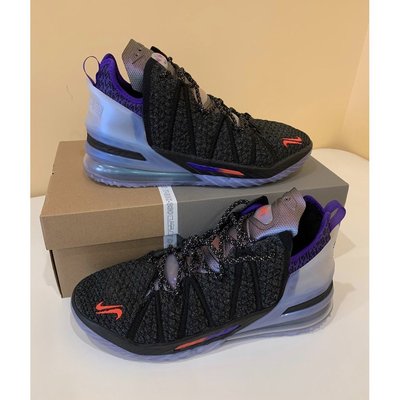 【正品】全新 Kylian Mbappe x 耐克Nike LeBron 18 "TheChsen2"DB7644-001黑藍紫現貨慢跑鞋