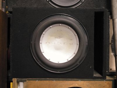 美國 Rockford Fosgate Punch P312D4 12吋超低音單體一個，送隧道式音箱